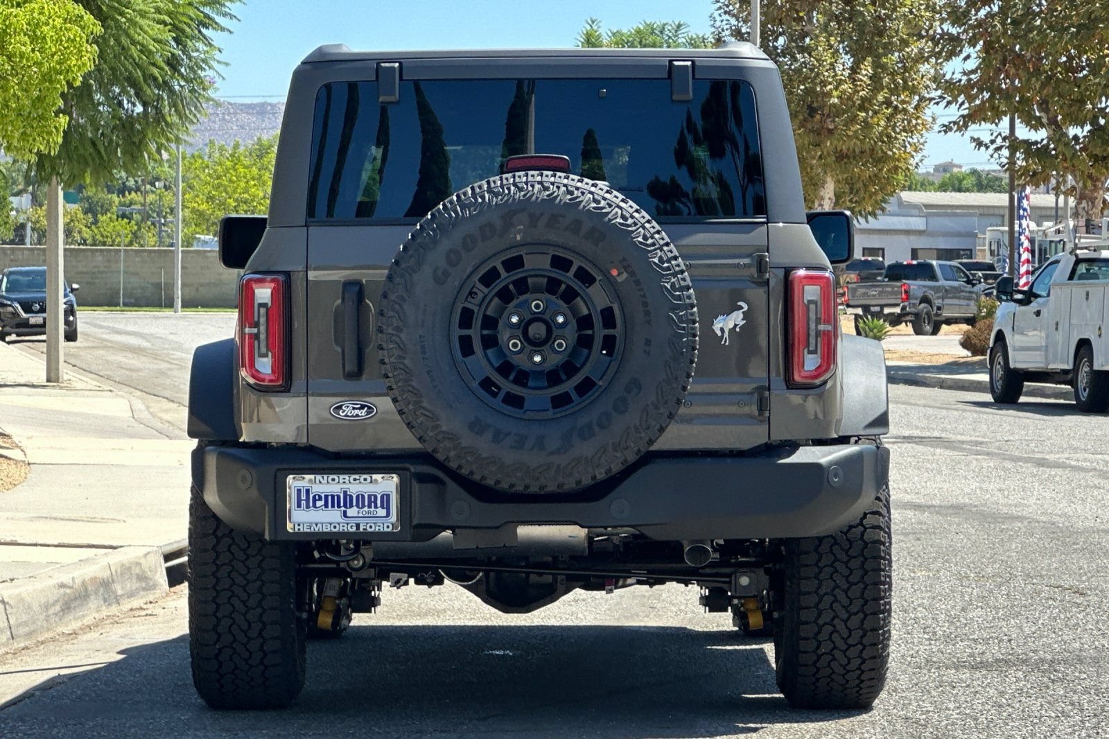 New 2026 Ford Bronco Outer Banks w/ Sasquatch Package AWD/4WD image 5