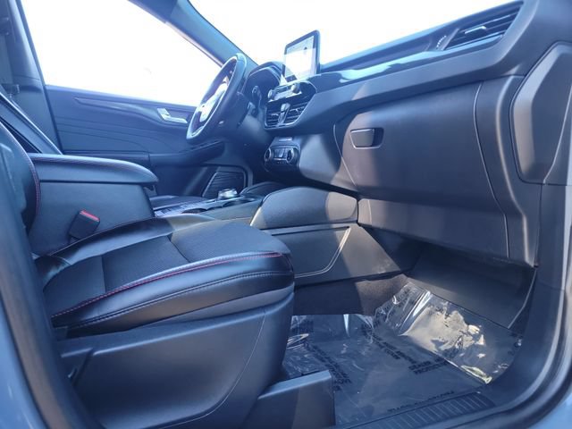 Certified 2024 Ford Escape ST-Line AWD/4WD image 23