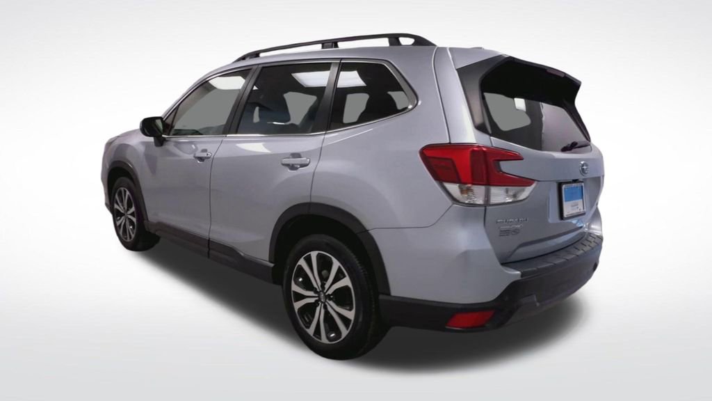 Used 2023 Subaru Forester Limited image 6