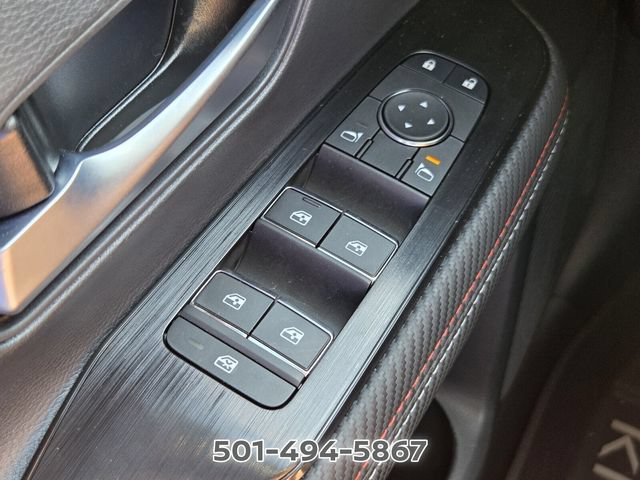 Certified 2026 Nissan Kicks SR FWD image 23