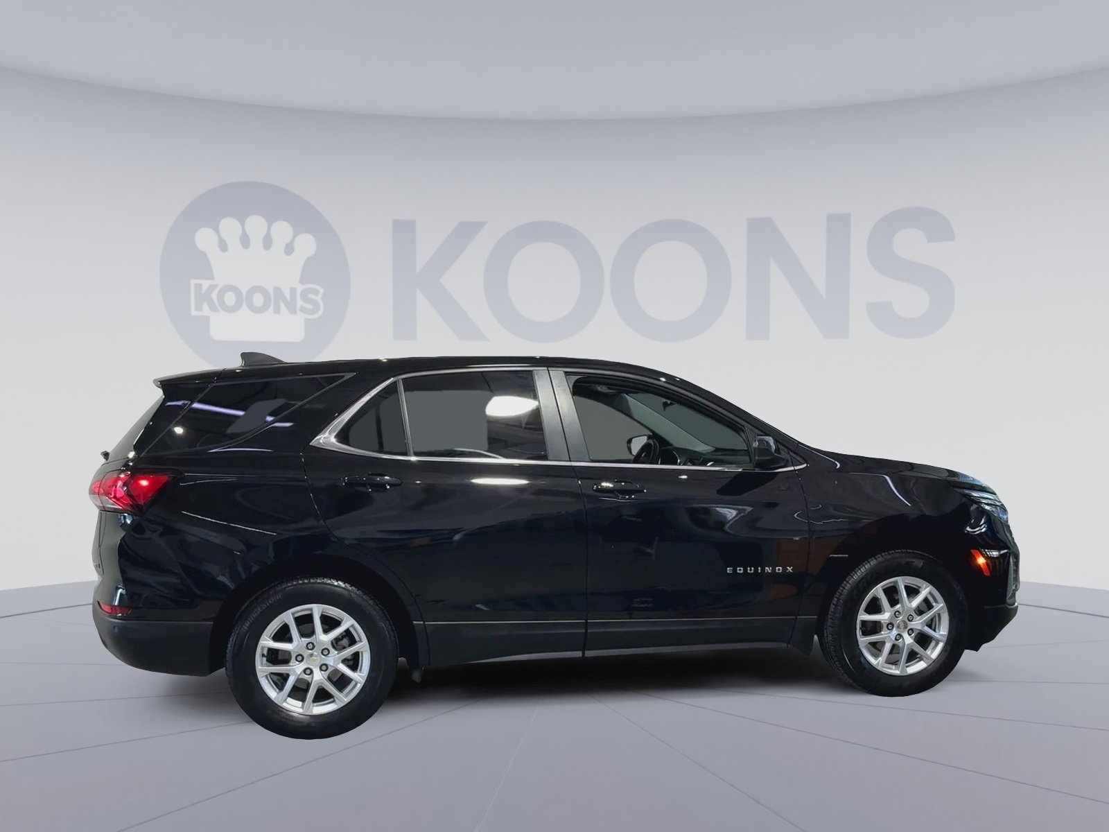 Used 2024 Chevrolet Equinox LT AWD/4WD image 12