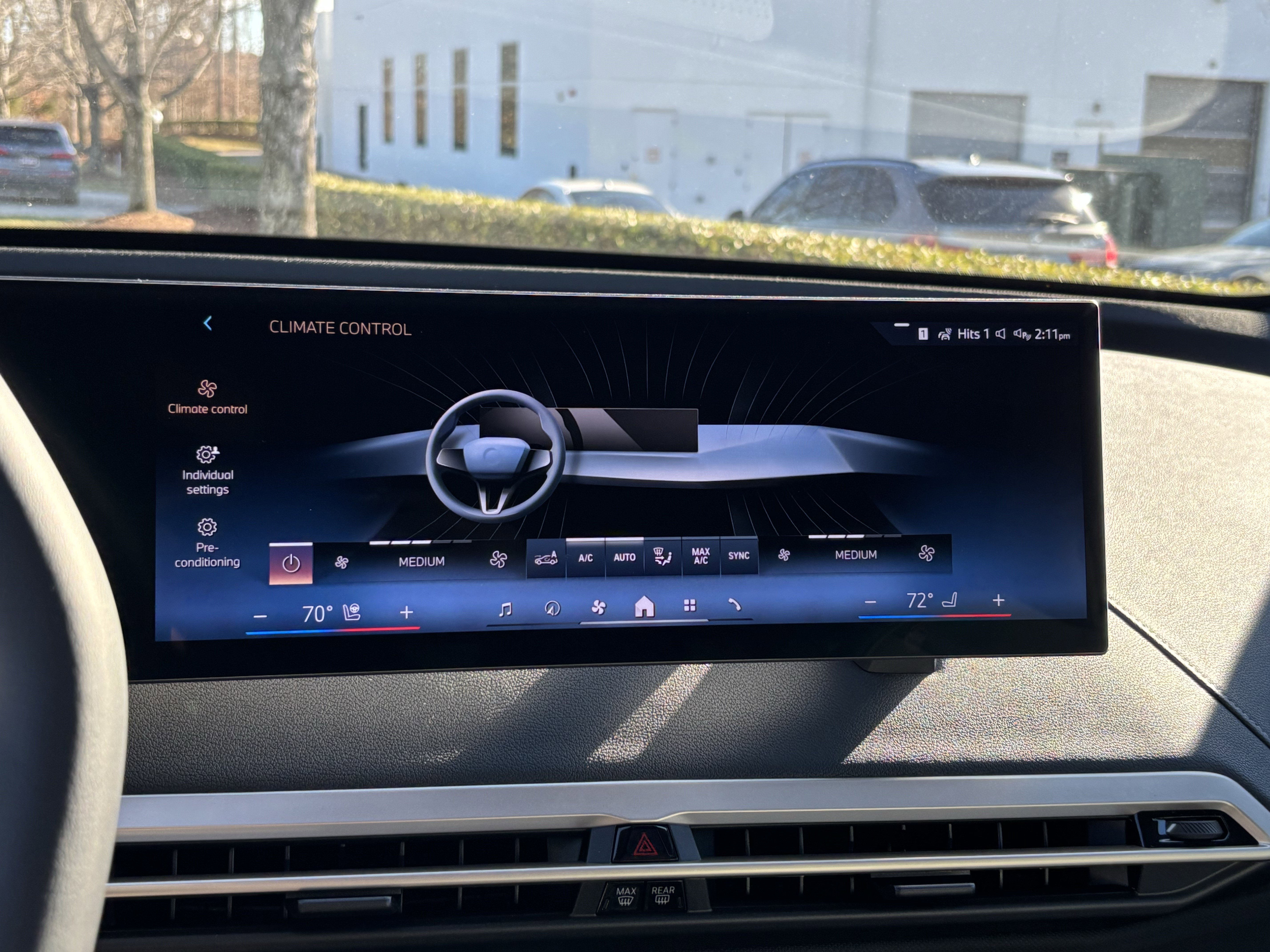 New 2026 BMW iX xDrive60 image 32