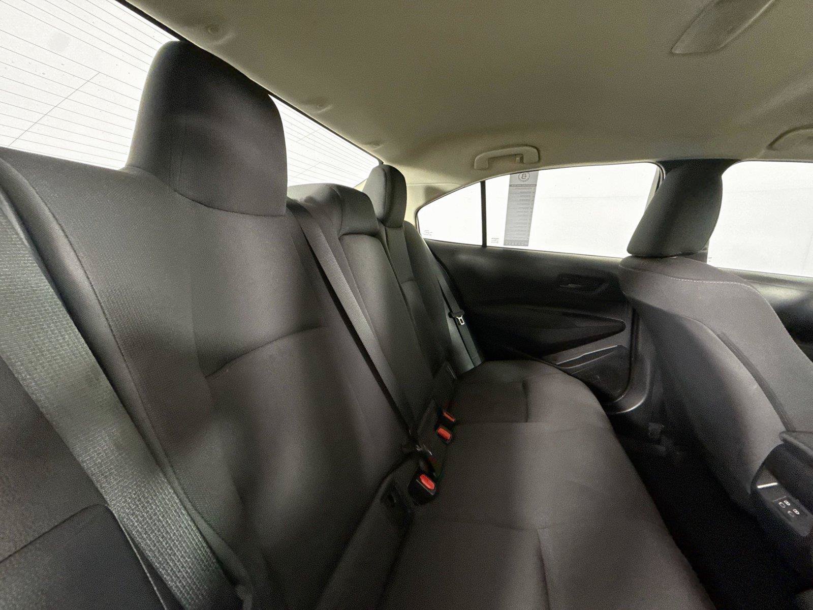 Used 2024 Toyota Corolla LE FWD image 37