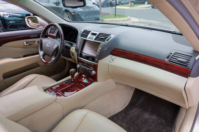 Used 2010 Lexus LS 460 RWD image 28