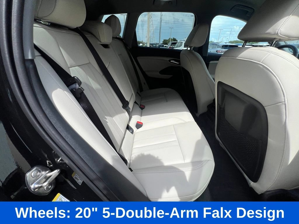 Used 2025 Audi Q6 e-tron Premium w/ Convenience Package RWD image 35