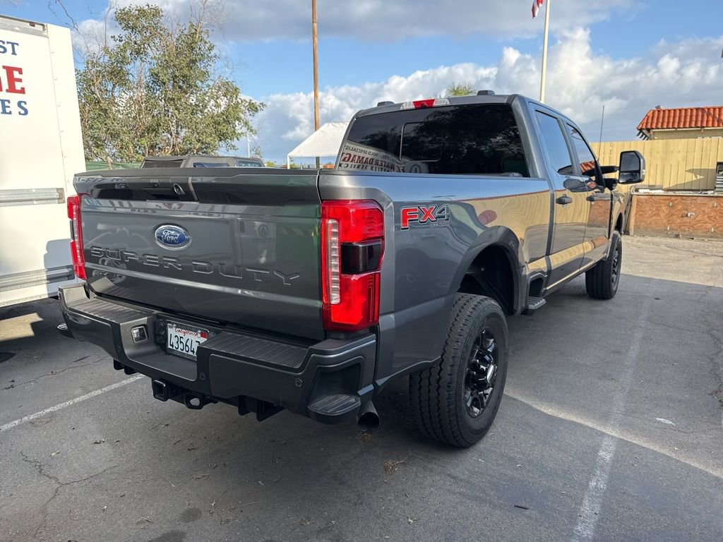 Used 2024 Ford F250 XL w/ STX Appearance Package AWD/4WD image 3