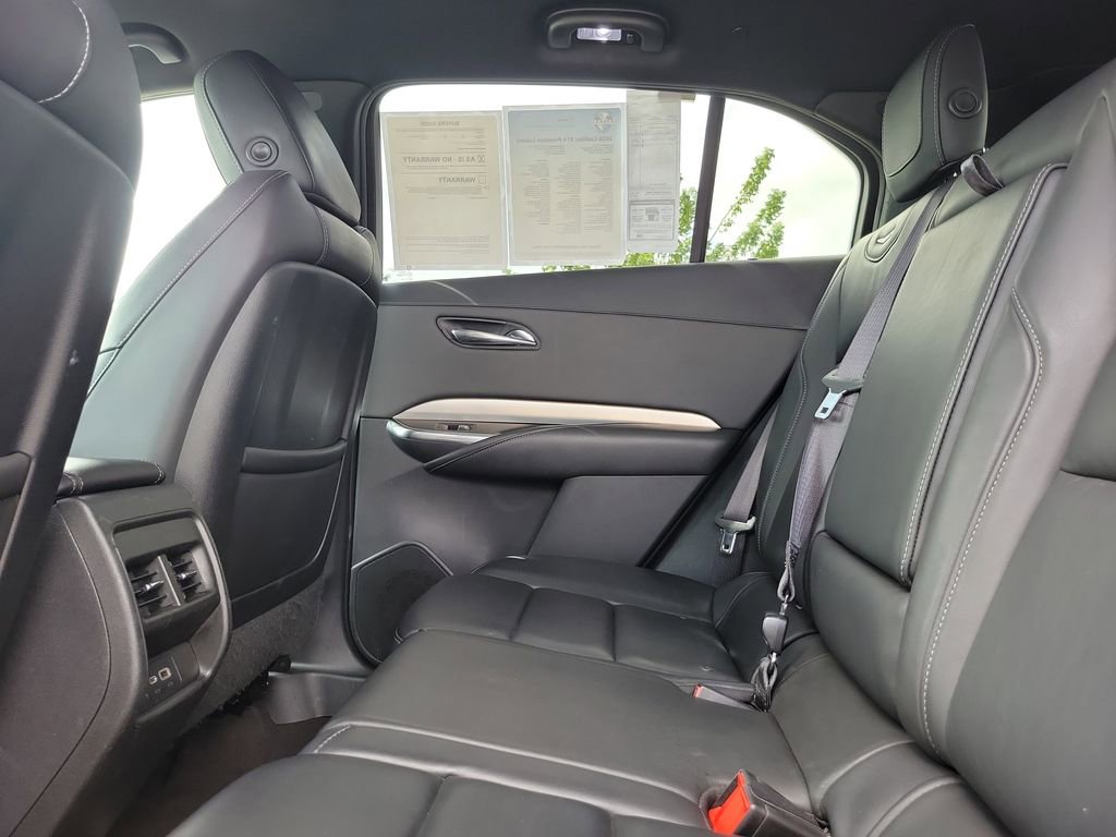 Used 2020 Cadillac XT4 Premium Luxury image 11