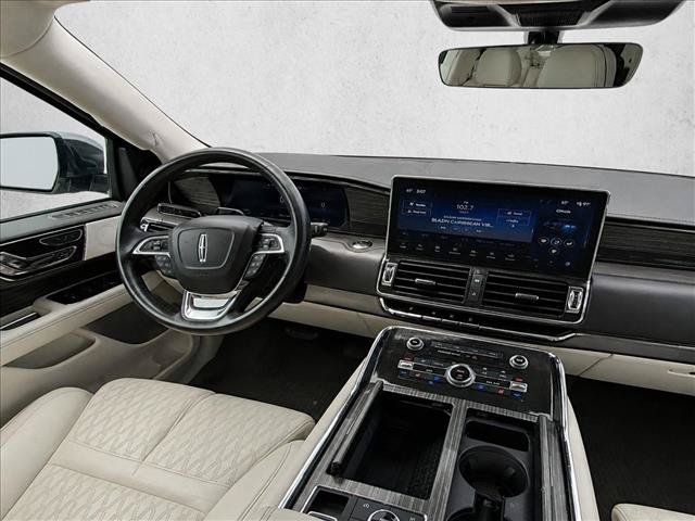 Used 2022 Lincoln Navigator Black Label AWD/4WD image 15
