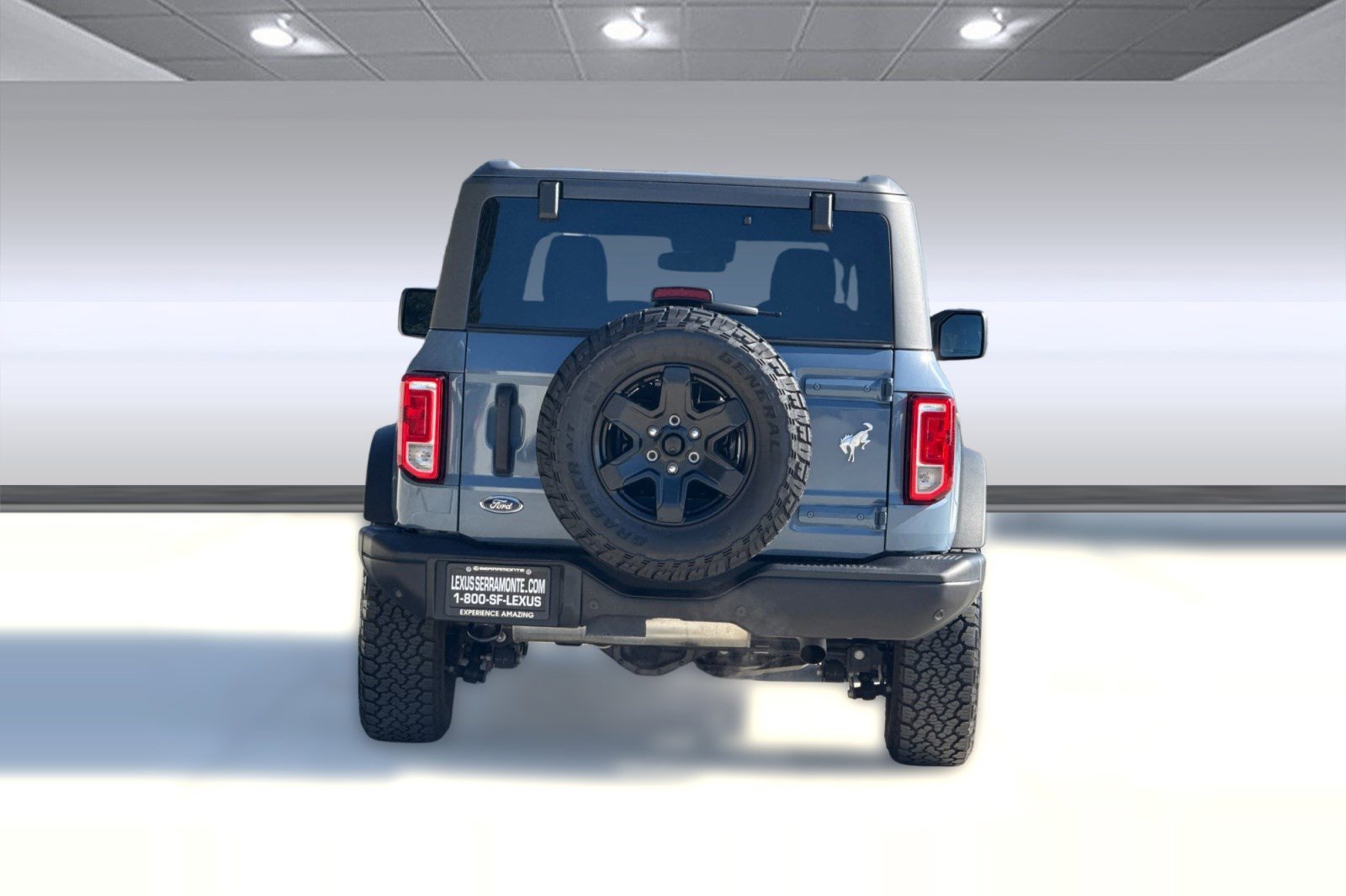 Used 2024 Ford Bronco Black Diamond image 9