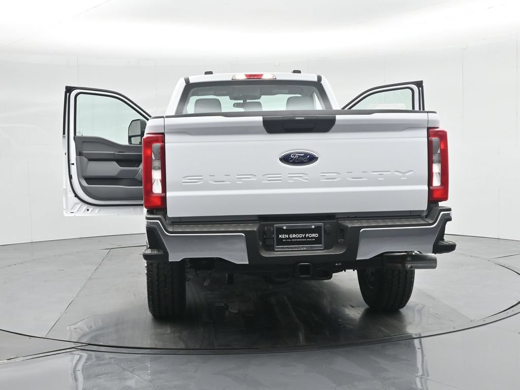New 2026 Ford F350 XL w/ FX4 Off-Road Package AWD/4WD image 28