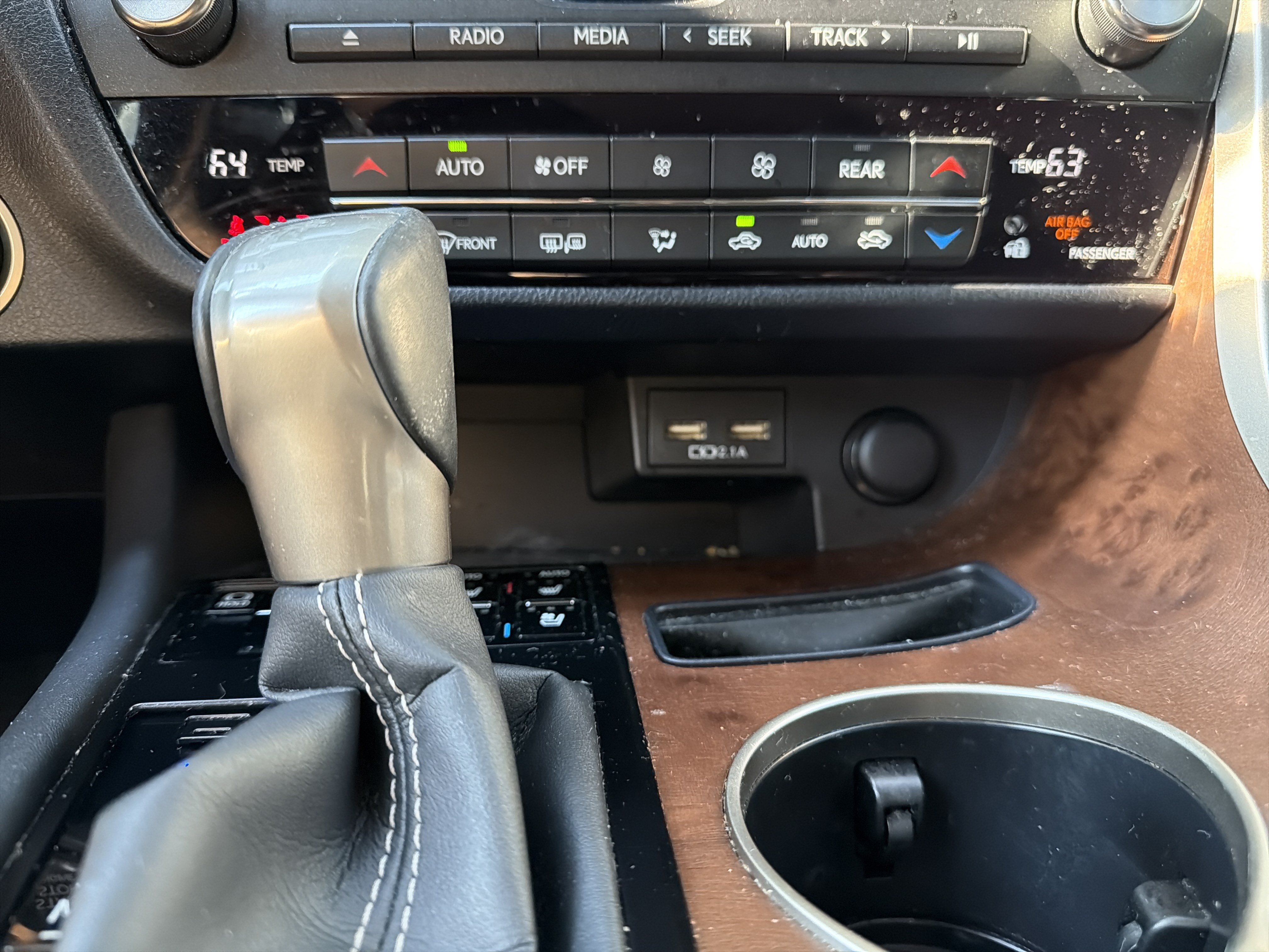 Used 2022 Lexus RX 350L FWD w/ Premium Package image 27