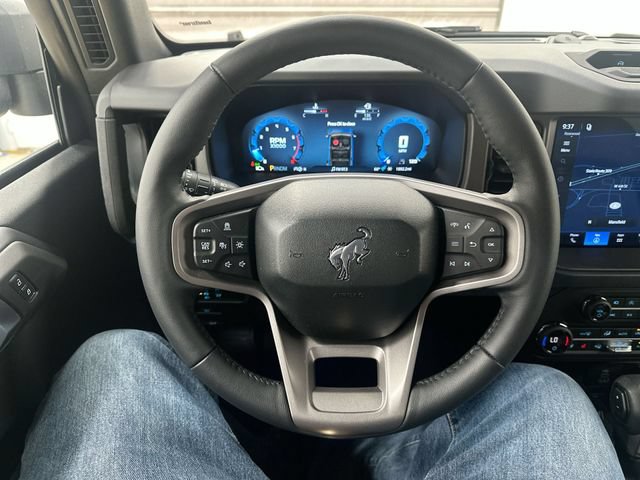 Used 2026 Ford Bronco Badlands AWD/4WD image 12