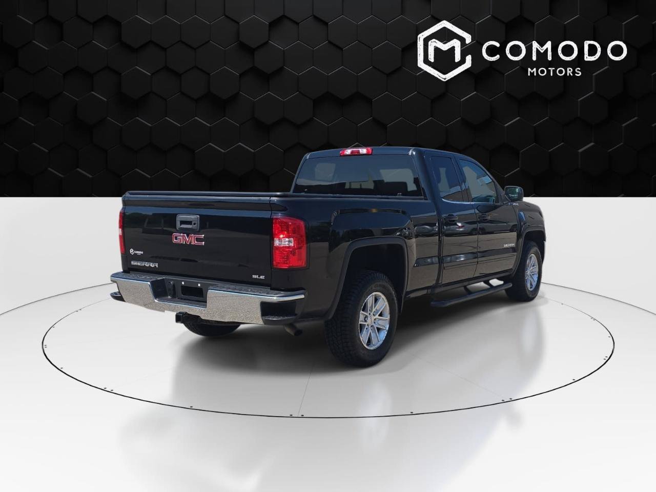 Used 2016 GMC Sierra 1500 SLE w/ SLE Value Package AWD/4WD image 3