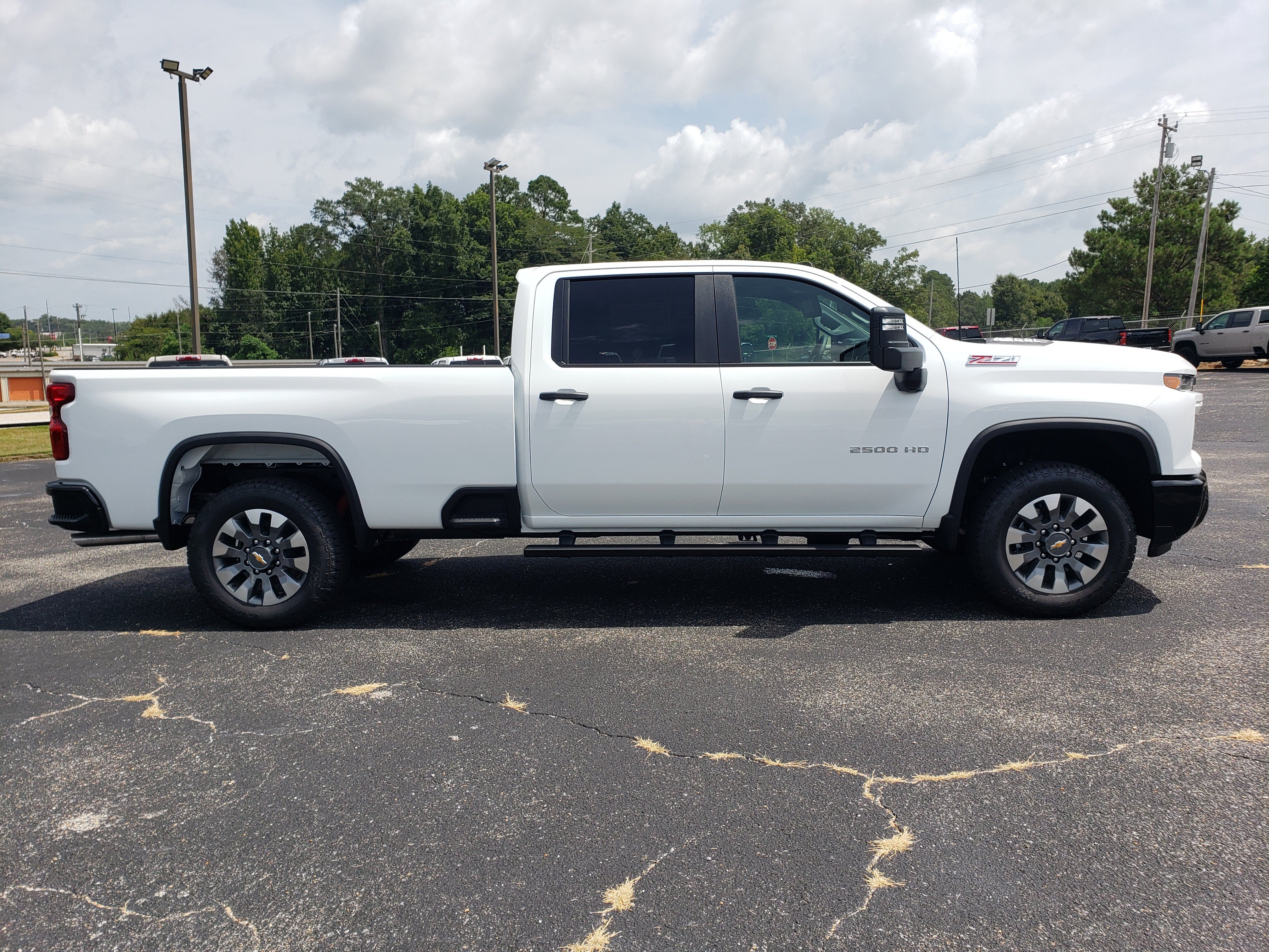 New 2026 Chevrolet Silverado 2500 Custom w/ Custom Value Package AWD/4WD image 5