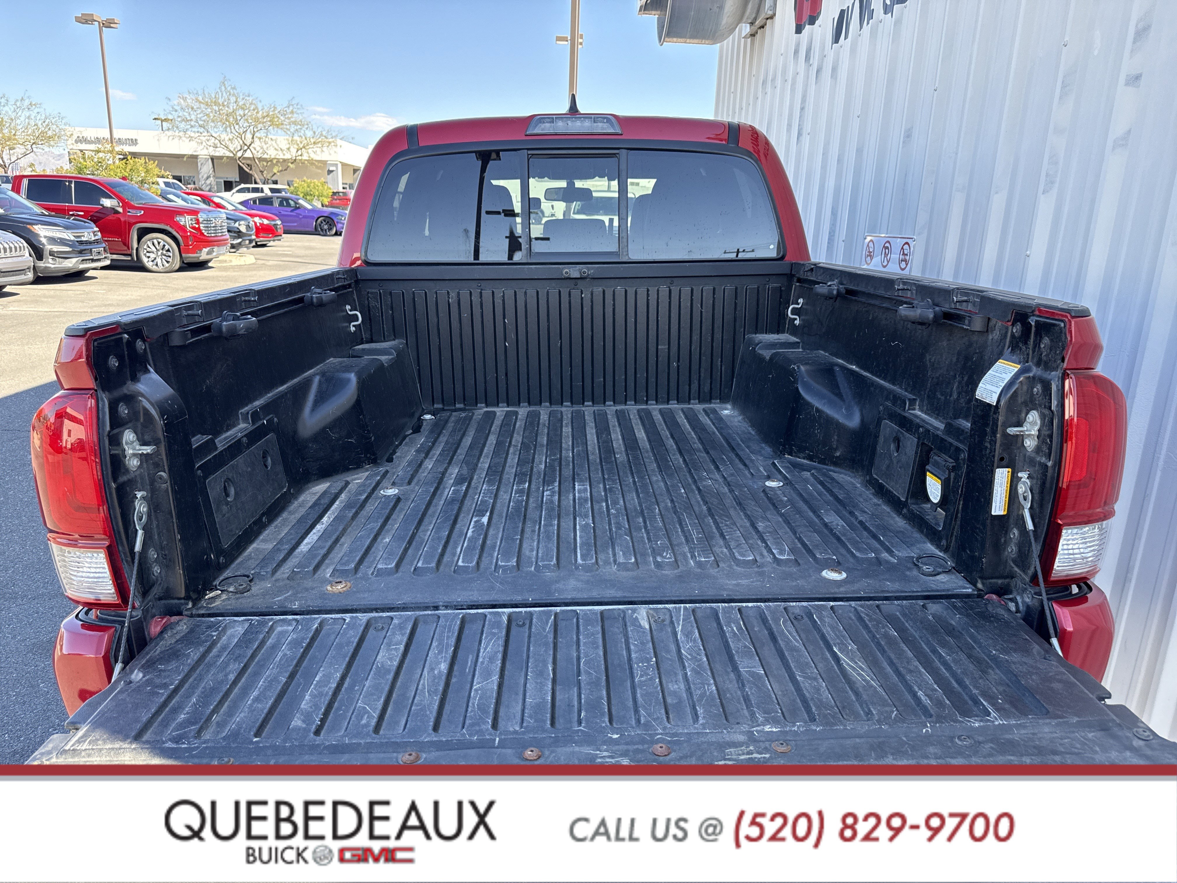 Used 2016 Toyota Tacoma TRD Sport image 8