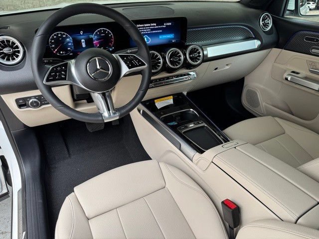 Certified 2025 Mercedes-Benz GLB 250 image 7