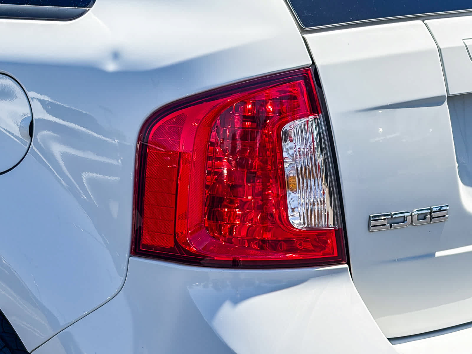 Used 2013 Ford Edge SEL FWD image 9