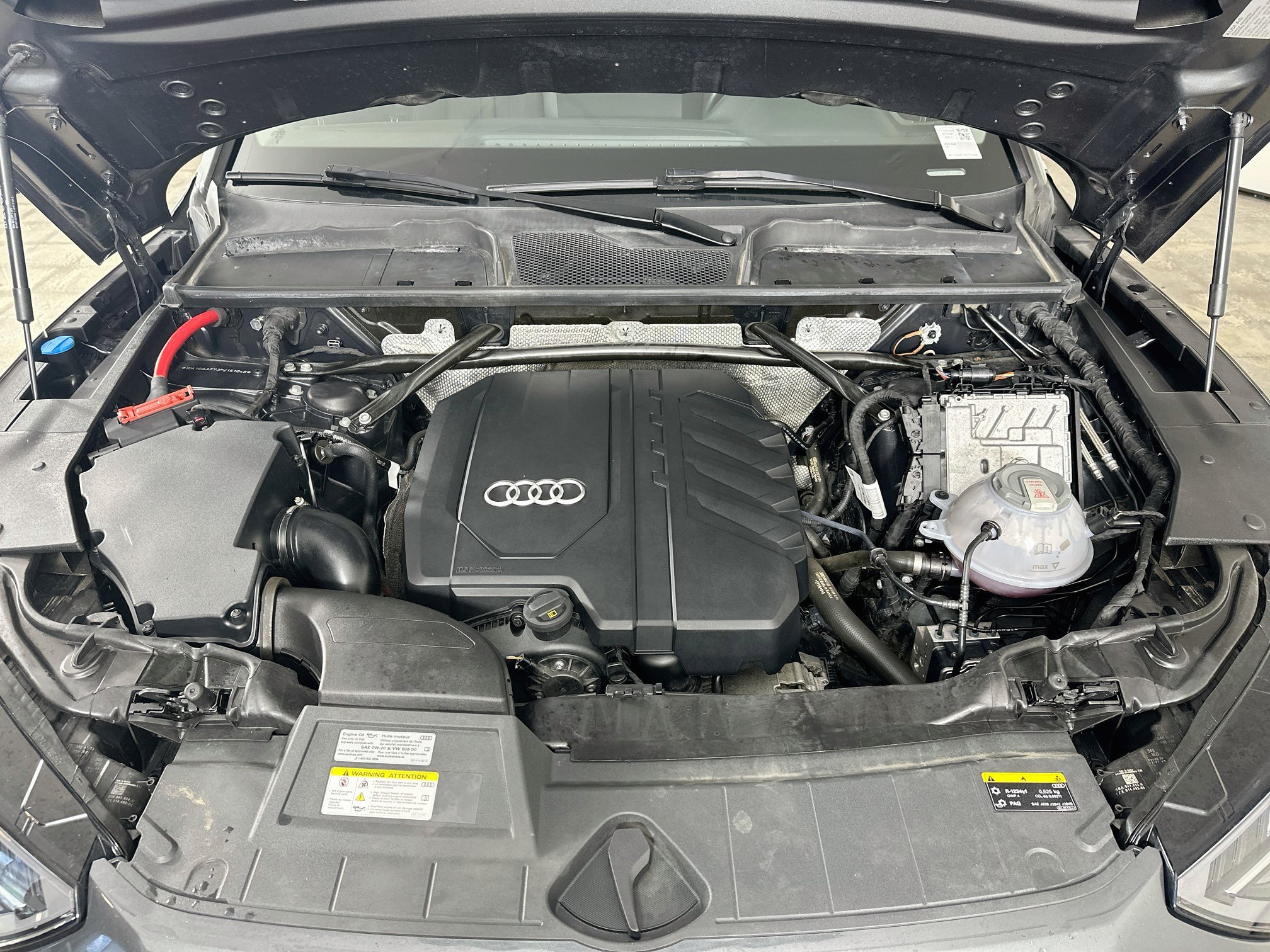 Used 2023 Audi Q5 2.0T Premium w/ Convenience Package AWD/4WD image 34
