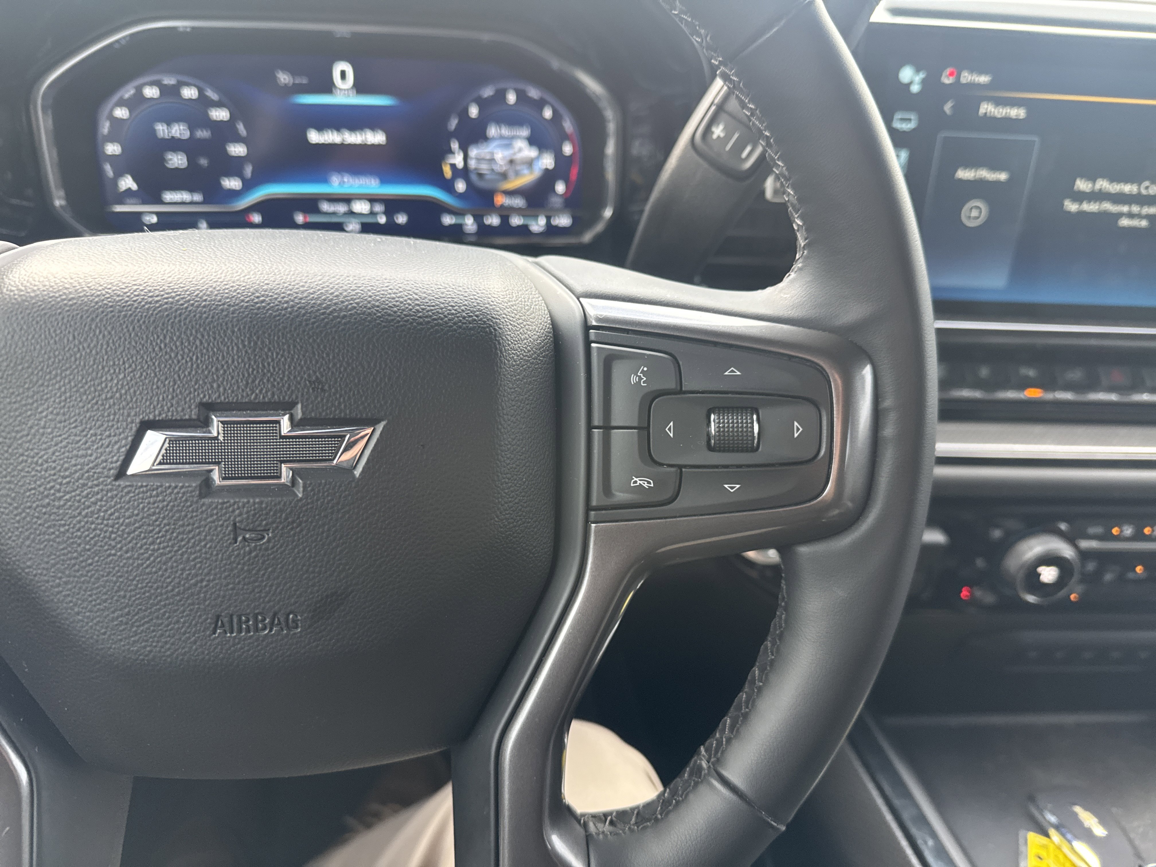 Used 2024 Chevrolet Silverado 2500 ZR2 w/ Technology Package image 19