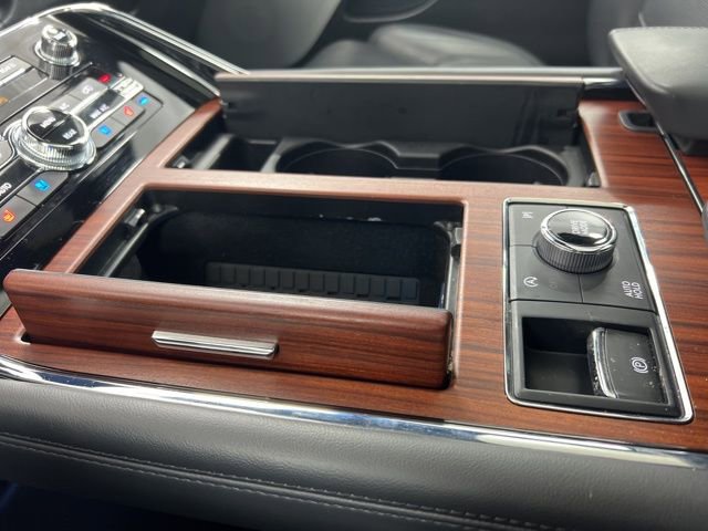 Used 2024 Lincoln Navigator L Reserve image 24