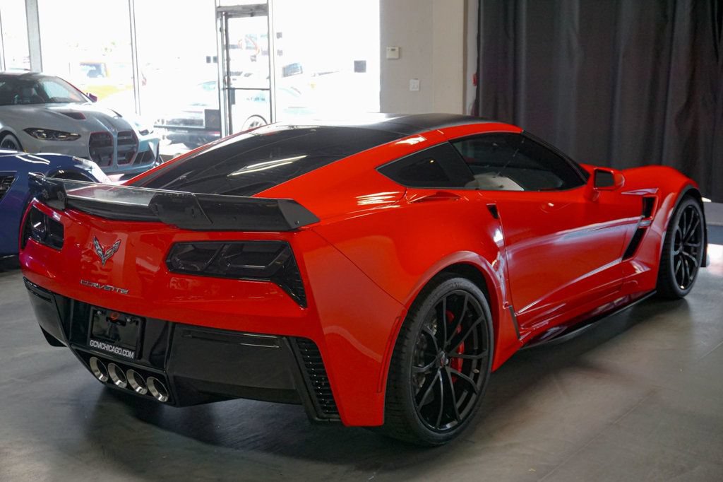 Used 2017 Chevrolet Corvette Grand Sport w/ Z07 Performance Package RWD image 7
