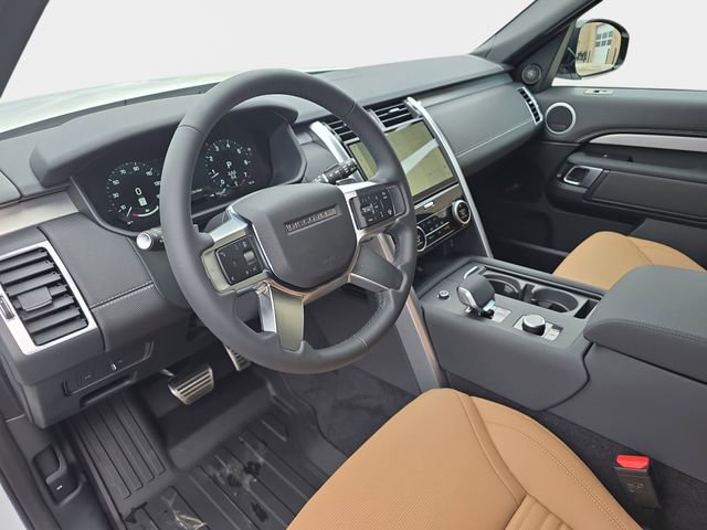 New 2026 Land Rover Discovery Dynamic SE AWD/4WD image 13