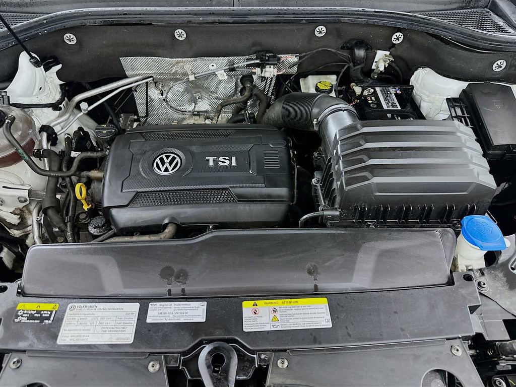 Used 2021 Volkswagen Atlas Cross Sport SE image 30