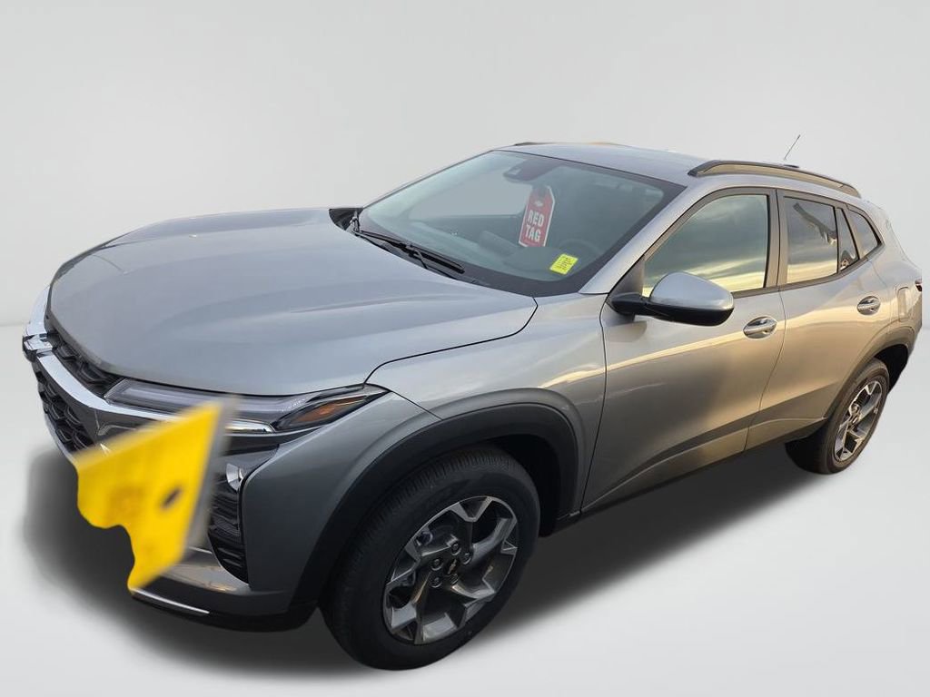New 2025 Chevrolet Trax LT w/ LT Convenience Package image 2