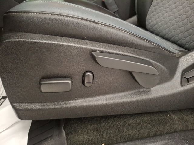 Used 2016 Chevrolet Colorado Z71 image 11