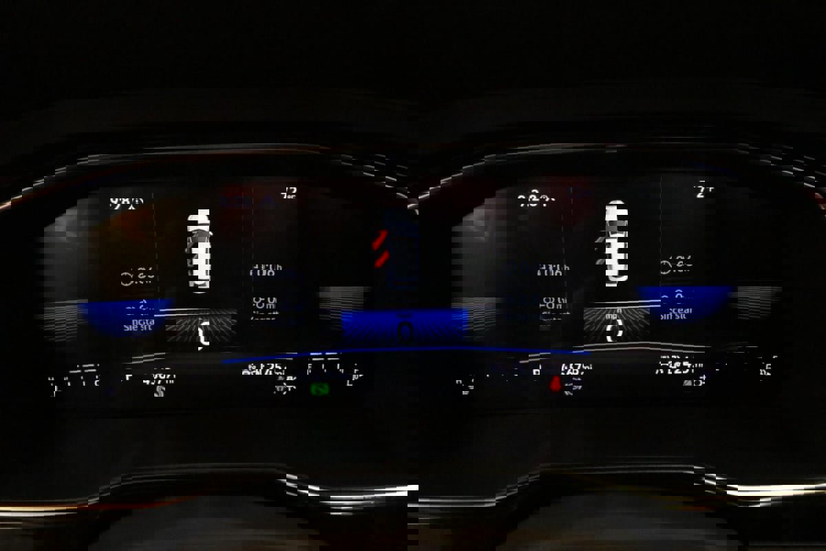 Used 2024 Volkswagen Jetta S image 14