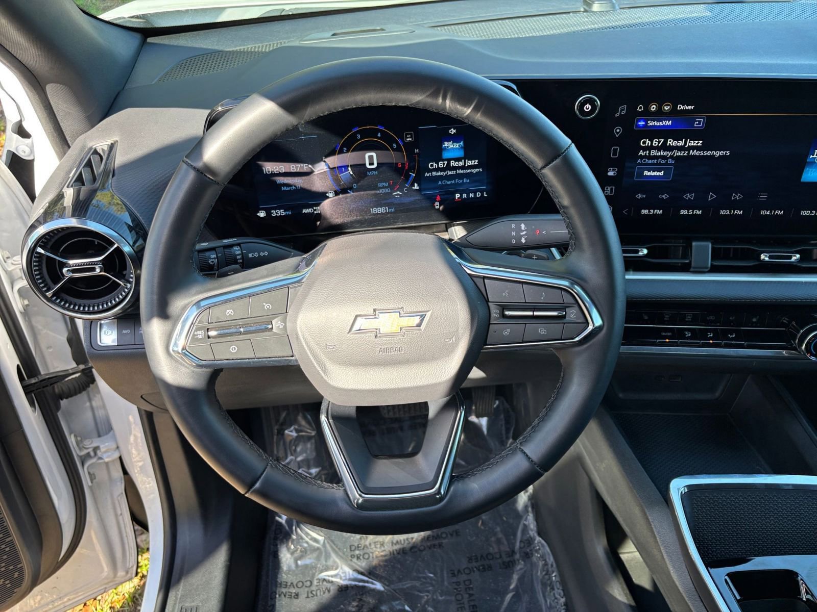 Used 2025 Chevrolet Equinox LT AWD/4WD image 30