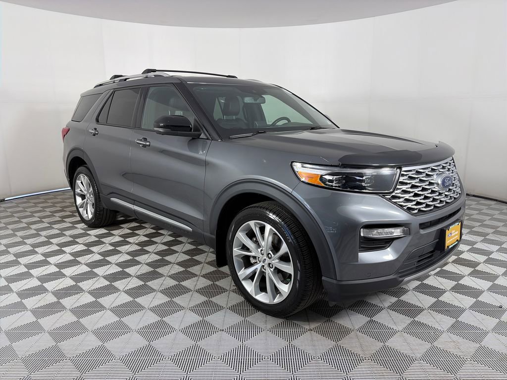 Certified 2023 Ford Explorer Platinum w/ Technology Package AWD/4WD image 1