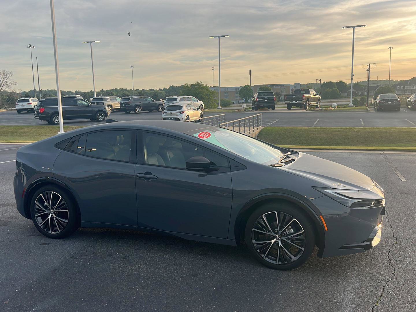 Used 2024 Toyota Prius Limited image 7