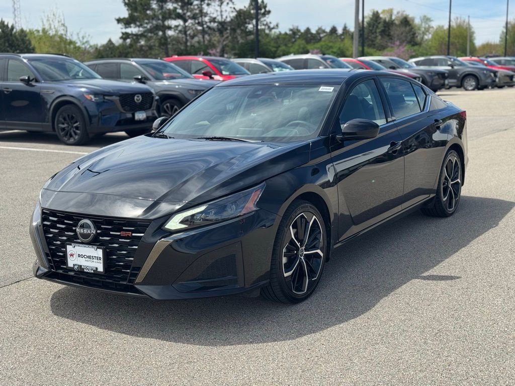 Used 2023 Nissan Altima 2.5 SR FWD image 26