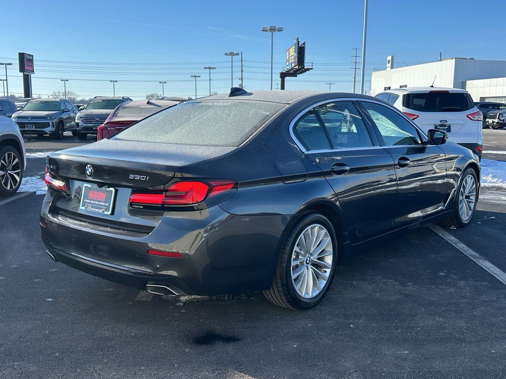 Used 2021 BMW 530i xDrive w/ Convenience Package image 5
