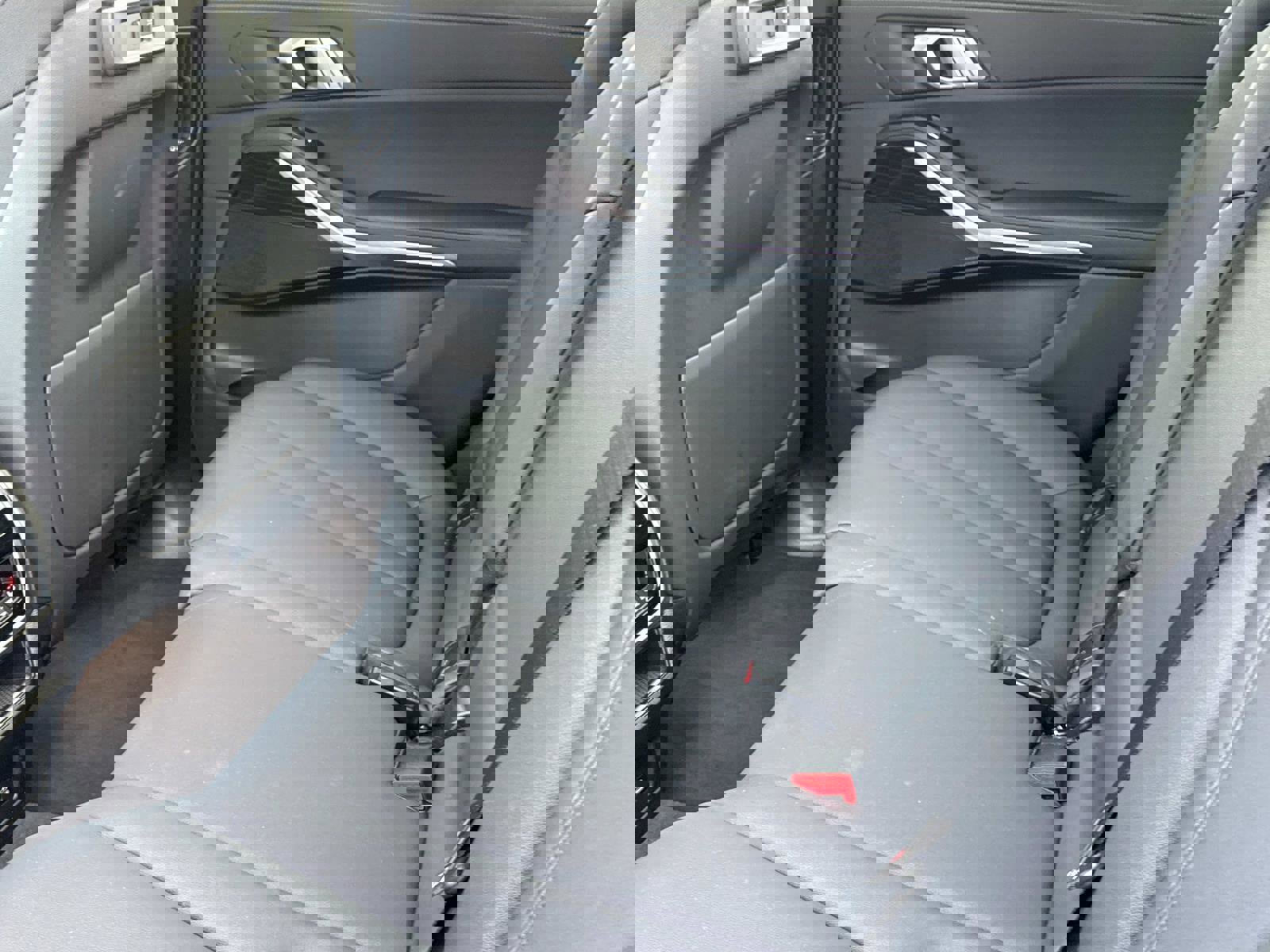 Used 2021 BMW X7 xDrive40i w/ Cold Weather Package image 12