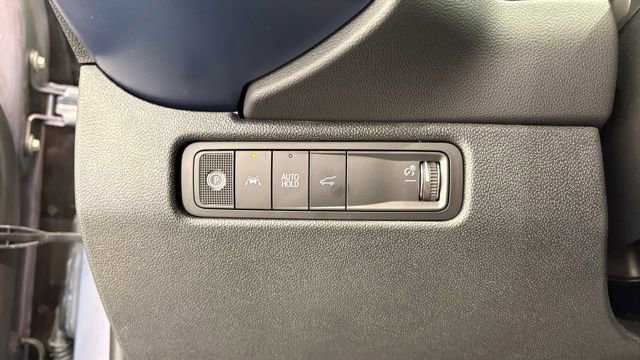 New 2026 Chevrolet Equinox EV LT FWD image 31