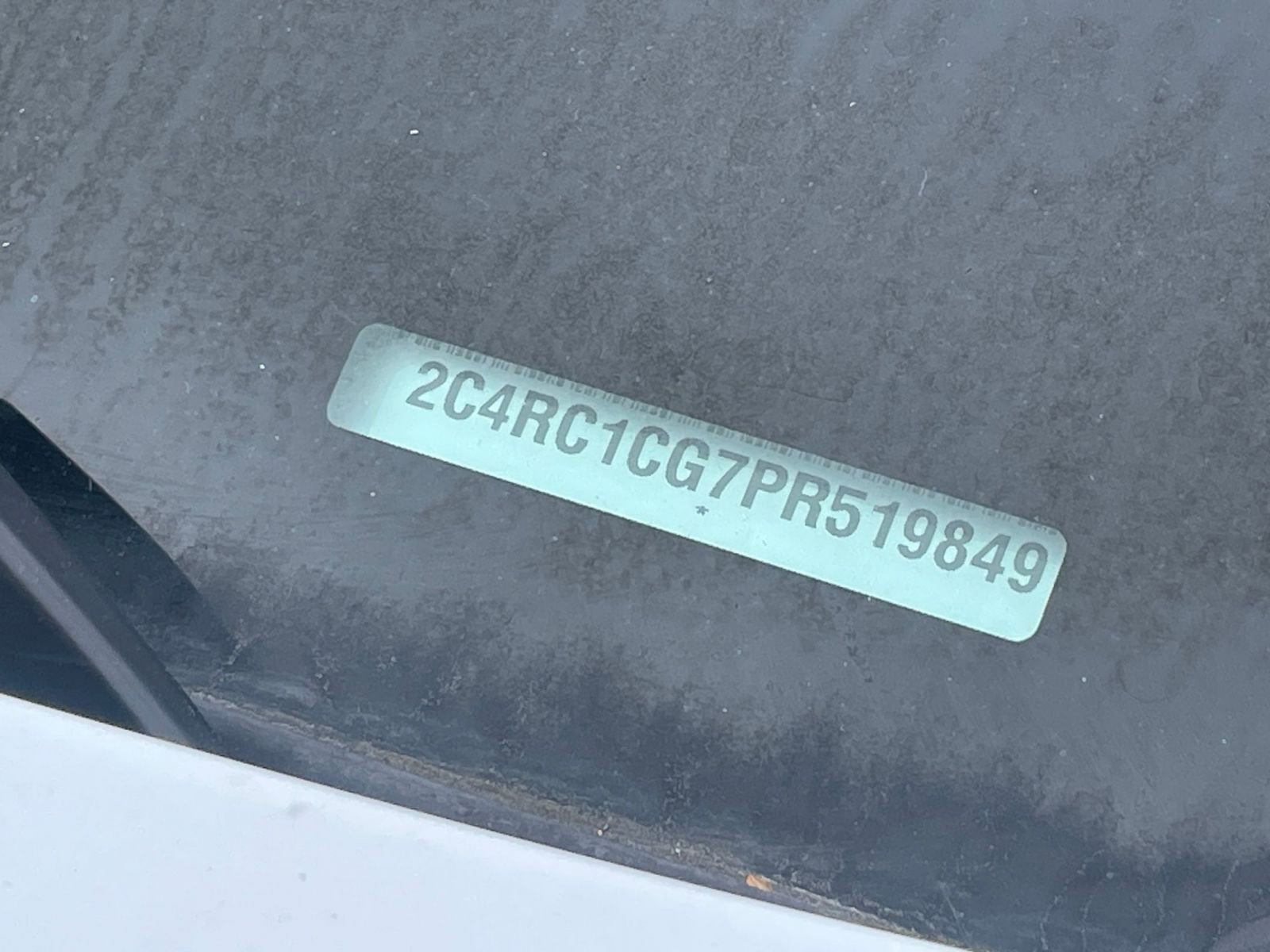 Used 2023 Chrysler Voyager LX image 31