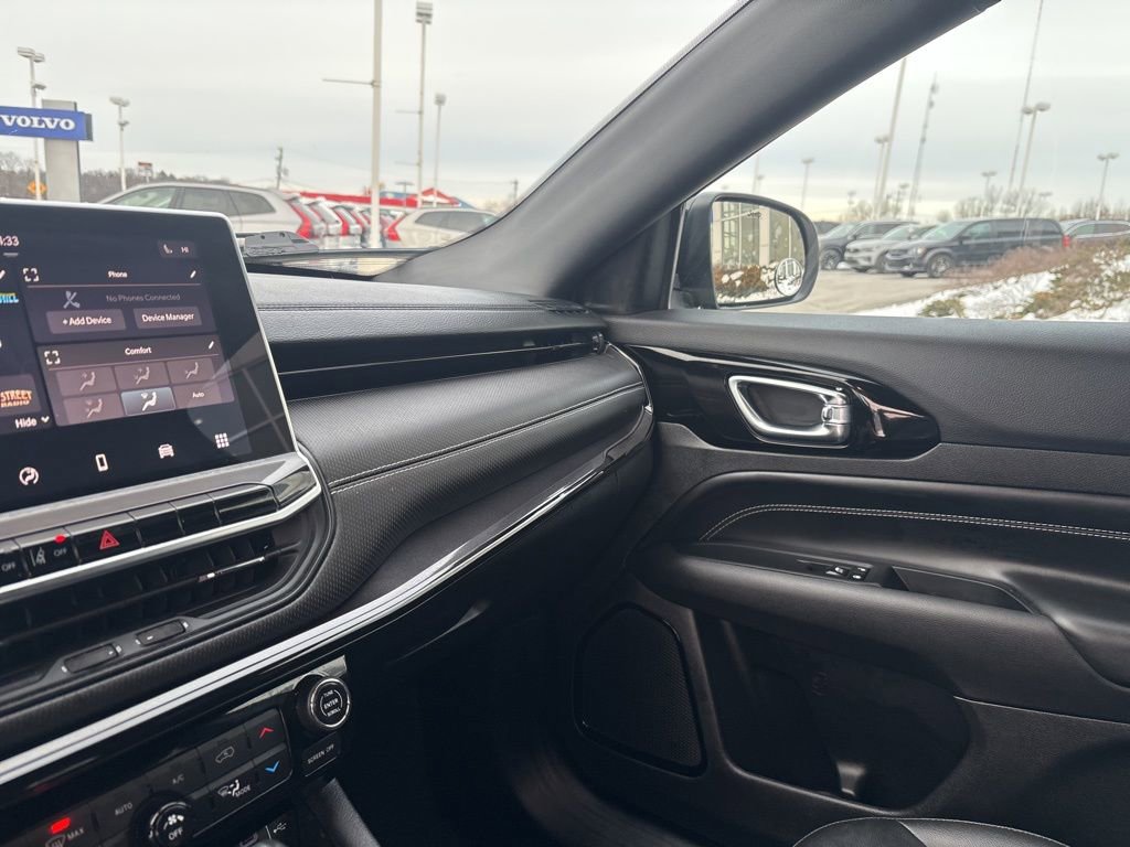 Used 2023 Jeep Compass Altitude w/ Convenience Group image 27