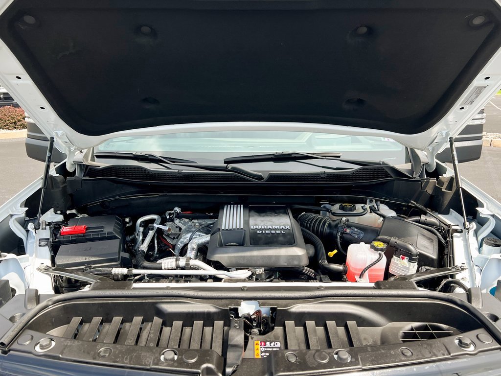 Used 2024 Chevrolet Silverado 1500 ZR2 image 17