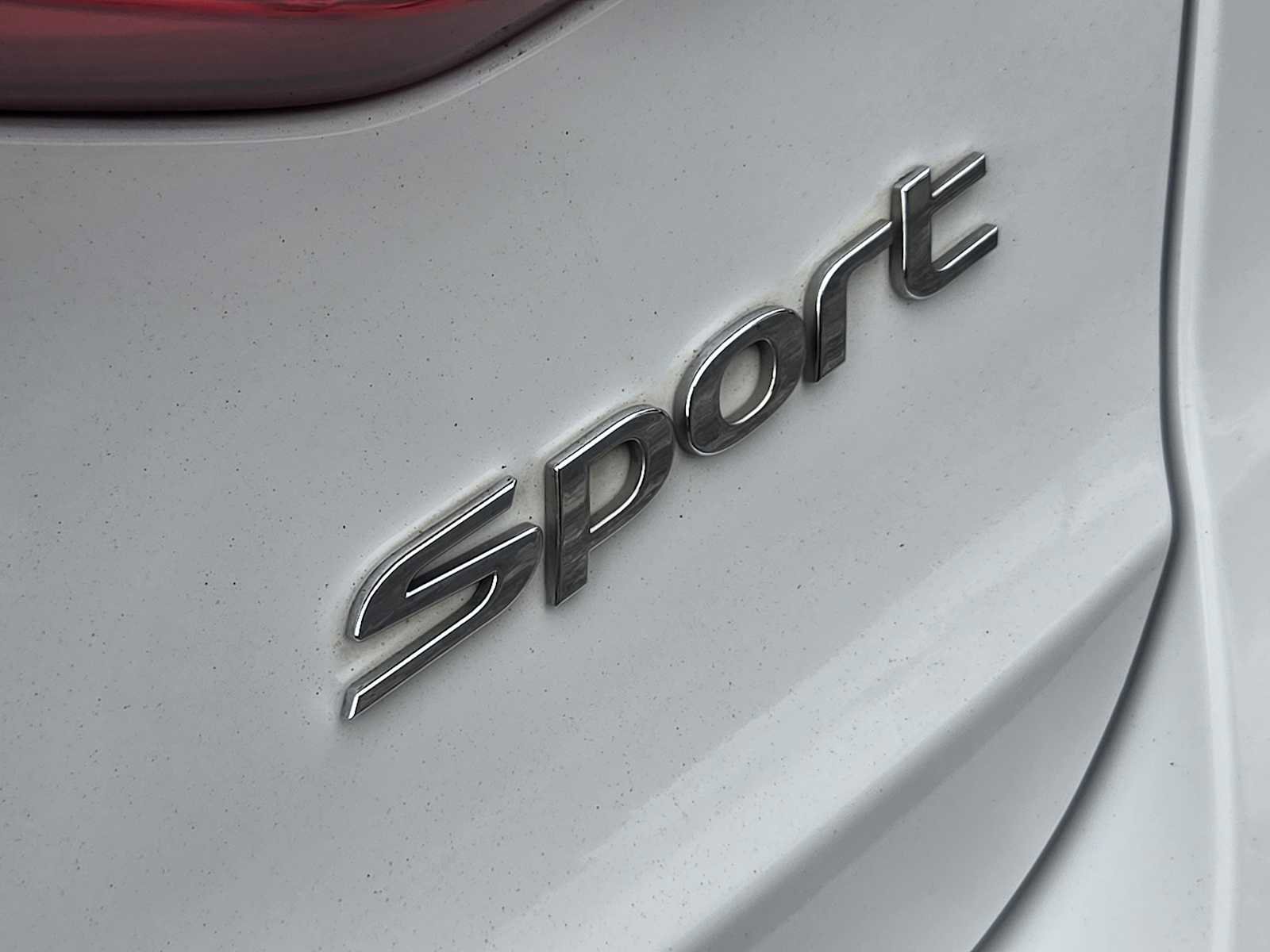 Used 2018 Hyundai Elantra Sport w/ Sport Premium Package 03 FWD image 11