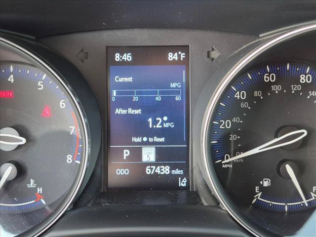 Used 2021 Toyota C-HR XLE FWD image 10