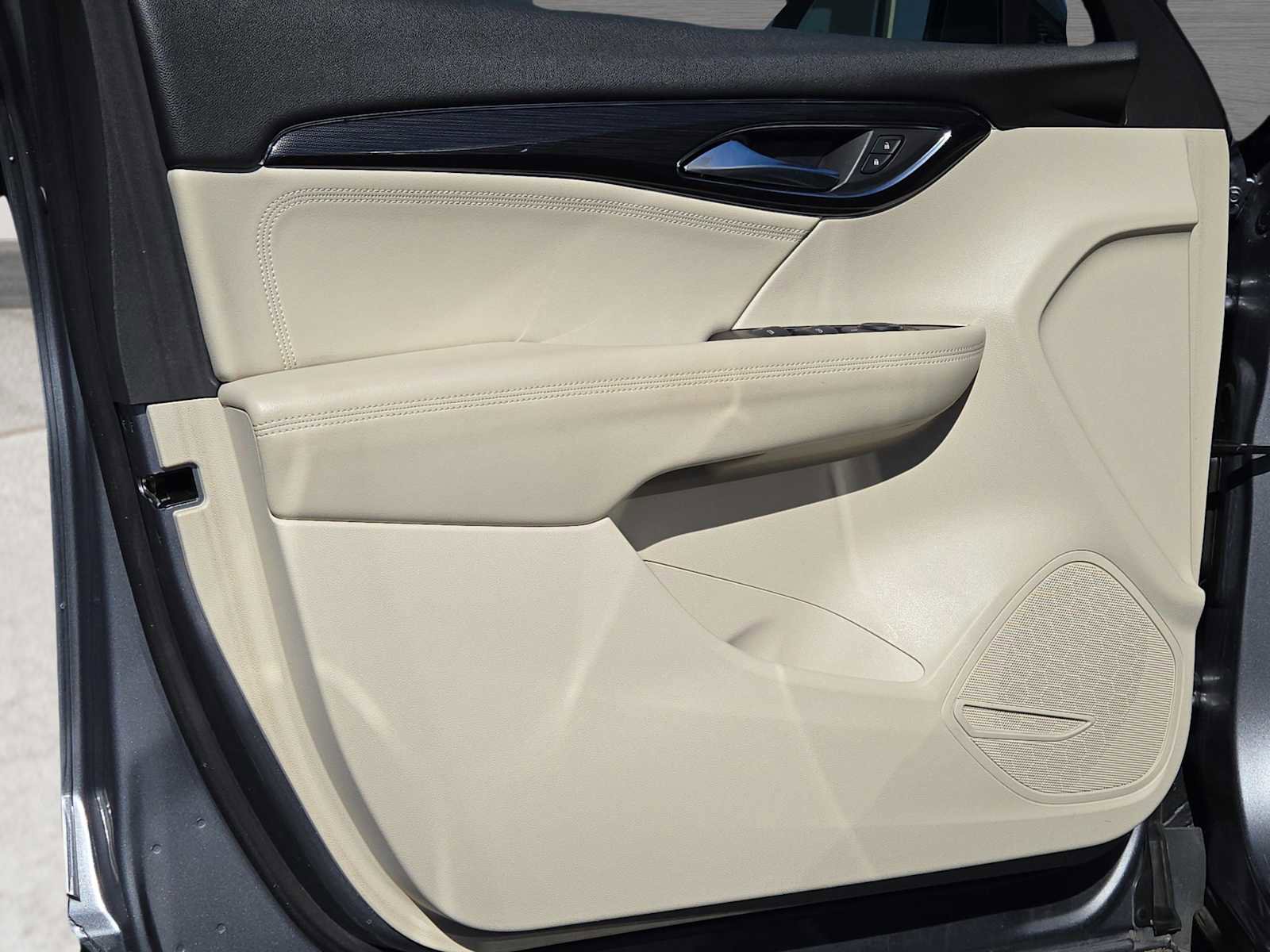 Used 2021 Buick Envision Preferred image 18