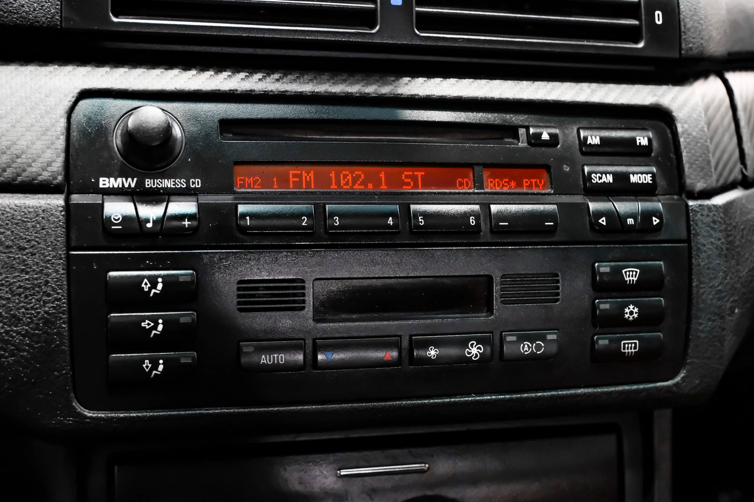 Used 2002 BMW M3 Coupe image 34