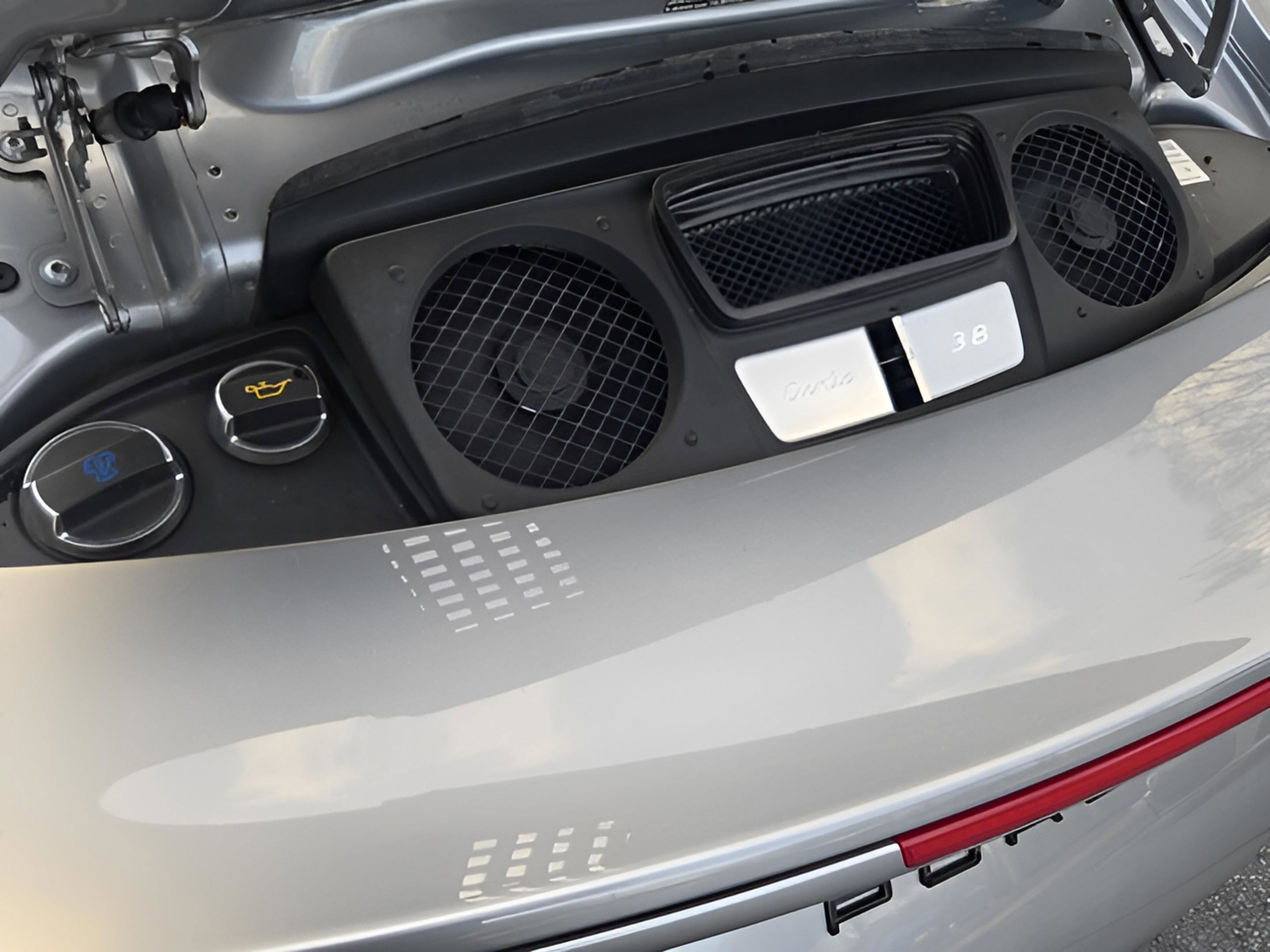 Used 2019 Porsche 911 Turbo image 19