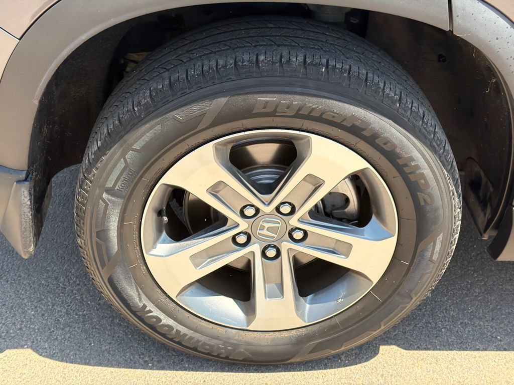 Used 2023 Honda Pilot EX-L image 17