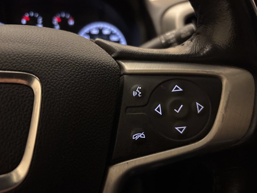 Used 2018 GMC Terrain SLE w/ Driver Convenience Package AWD/4WD image 15