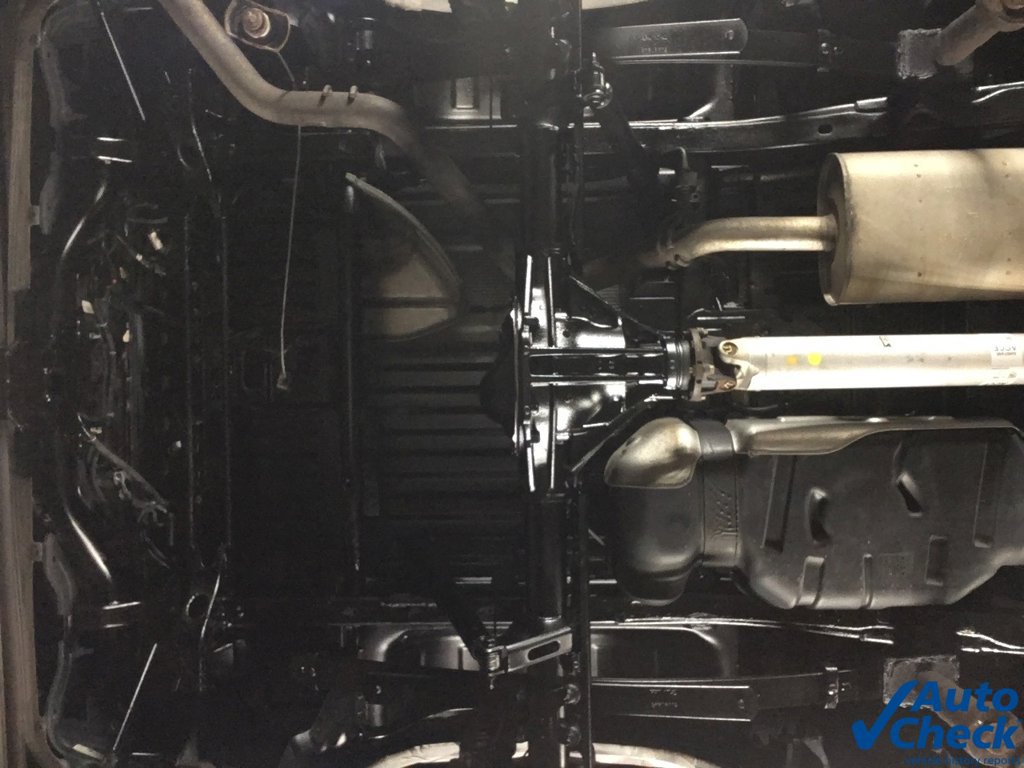Used 2022 Chevrolet Silverado 1500 LT AWD/4WD image 45