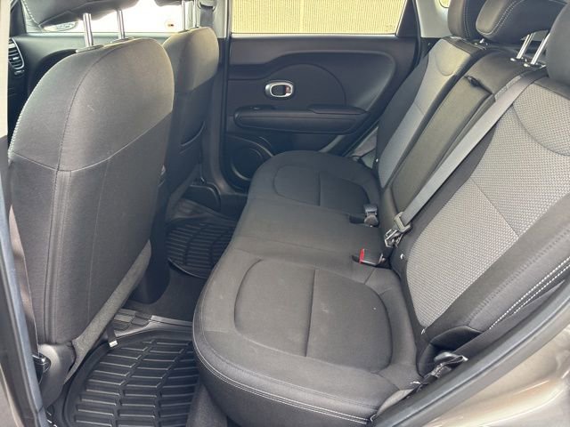 Used 2019 Kia Soul + image 27