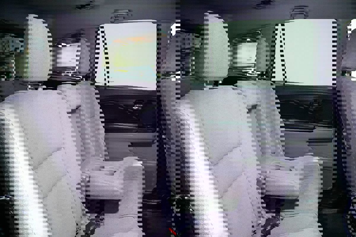 Used 2021 Honda Pilot EX image 24